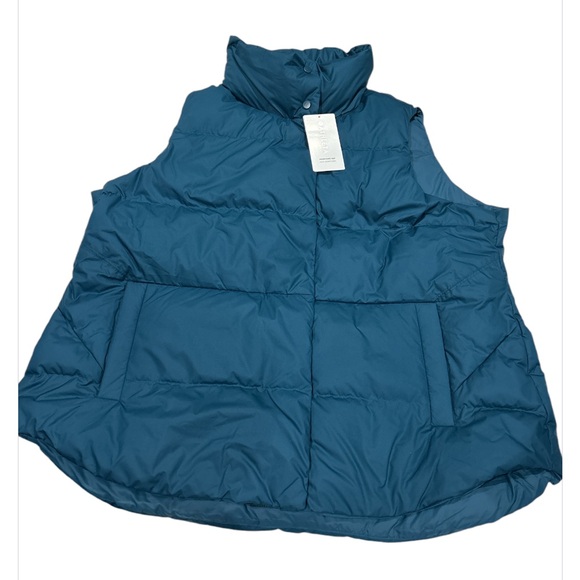 Athleta Downtown Vest in Teal NWT - Picture 3 of 11
